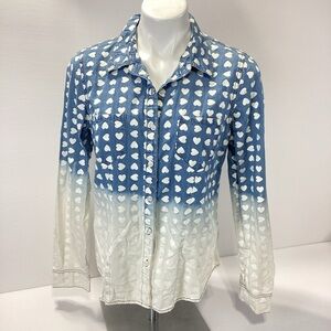 Mossimo Ombré Heart Pattern Shirt Button Front Long Sleeve Large Chambray
